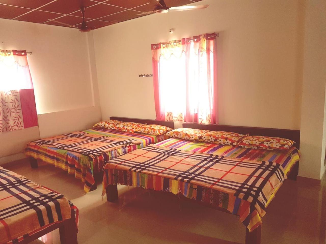 Honey Bee Resort - Near Yercaud Lake Buitenkant foto